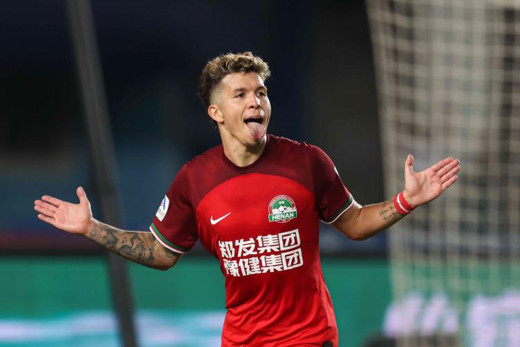 外援纳萨里, 高得不切实 外援纳萨里, 高得不切实