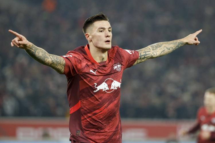 选球队姗姗, 全力与莱比, 情况下