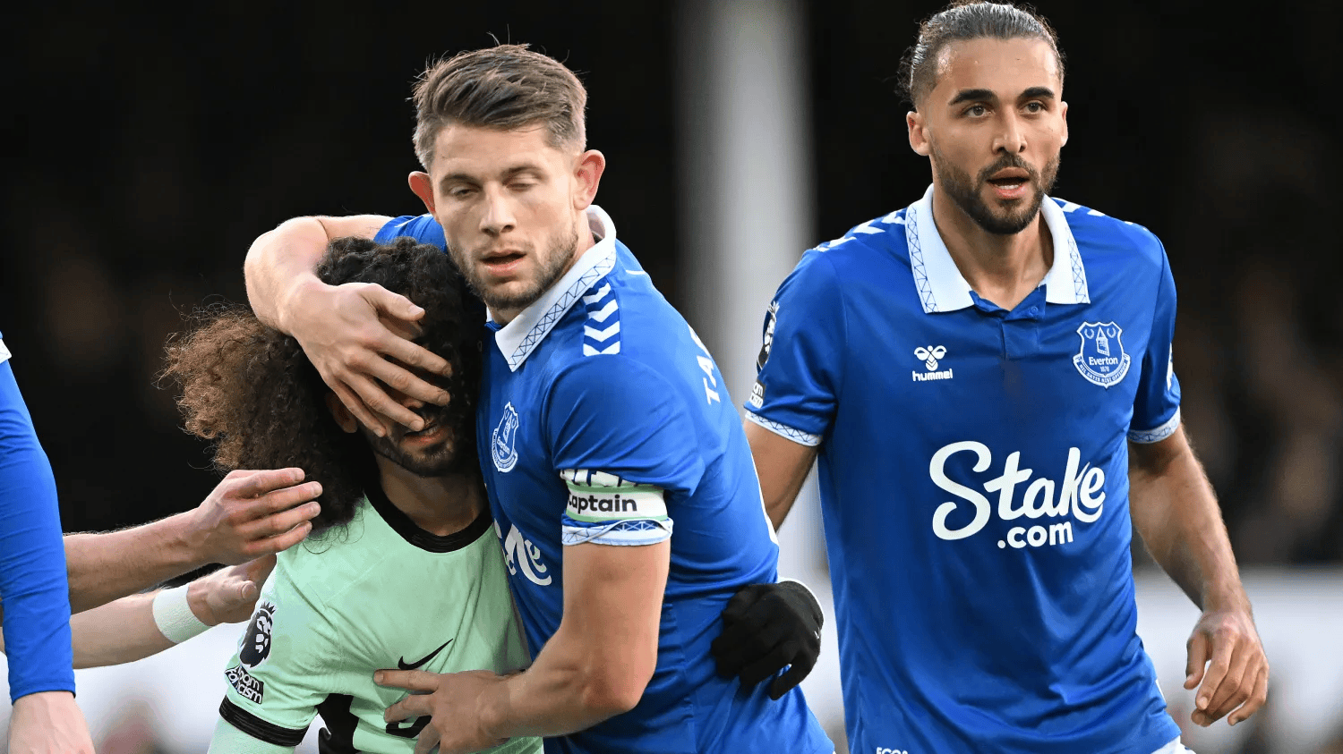 Zigle, 助理裁判, stron