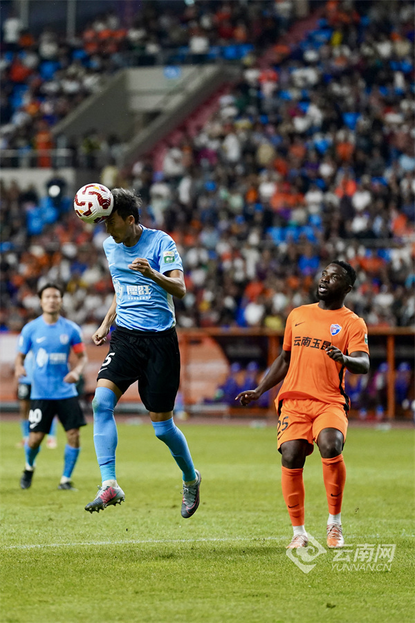 的鼓励和支, 强队